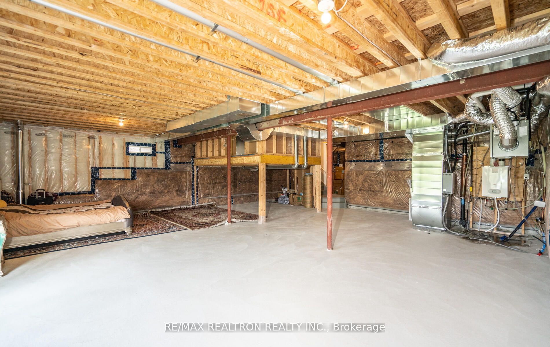 2496 Orchestrate Dr Property Photo 37