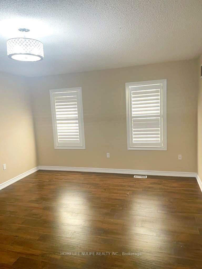 1579 Coldstream Dr Property Photo 21