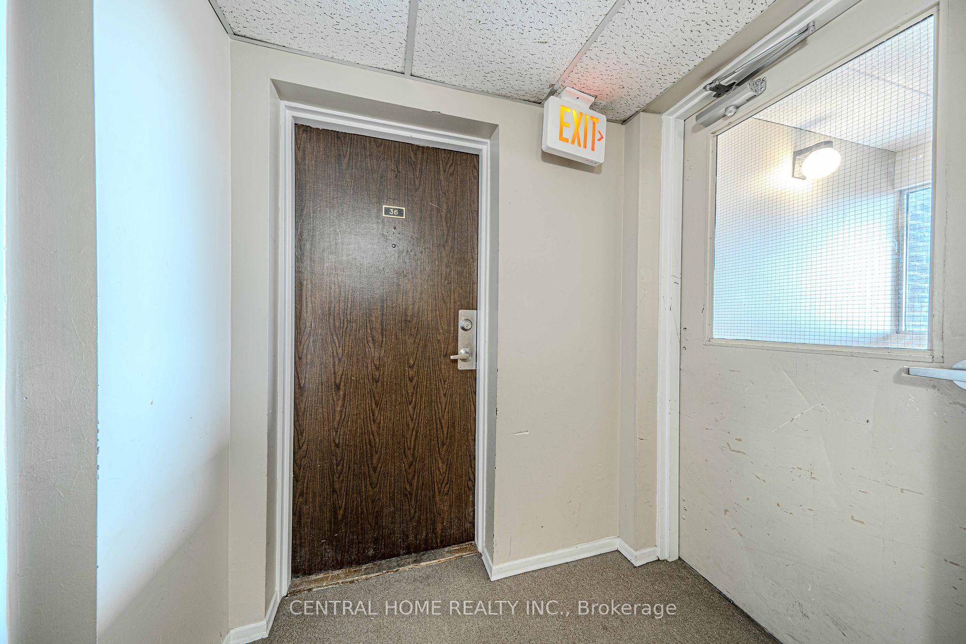 43 Taunton Rd E 36 Property Photo 2