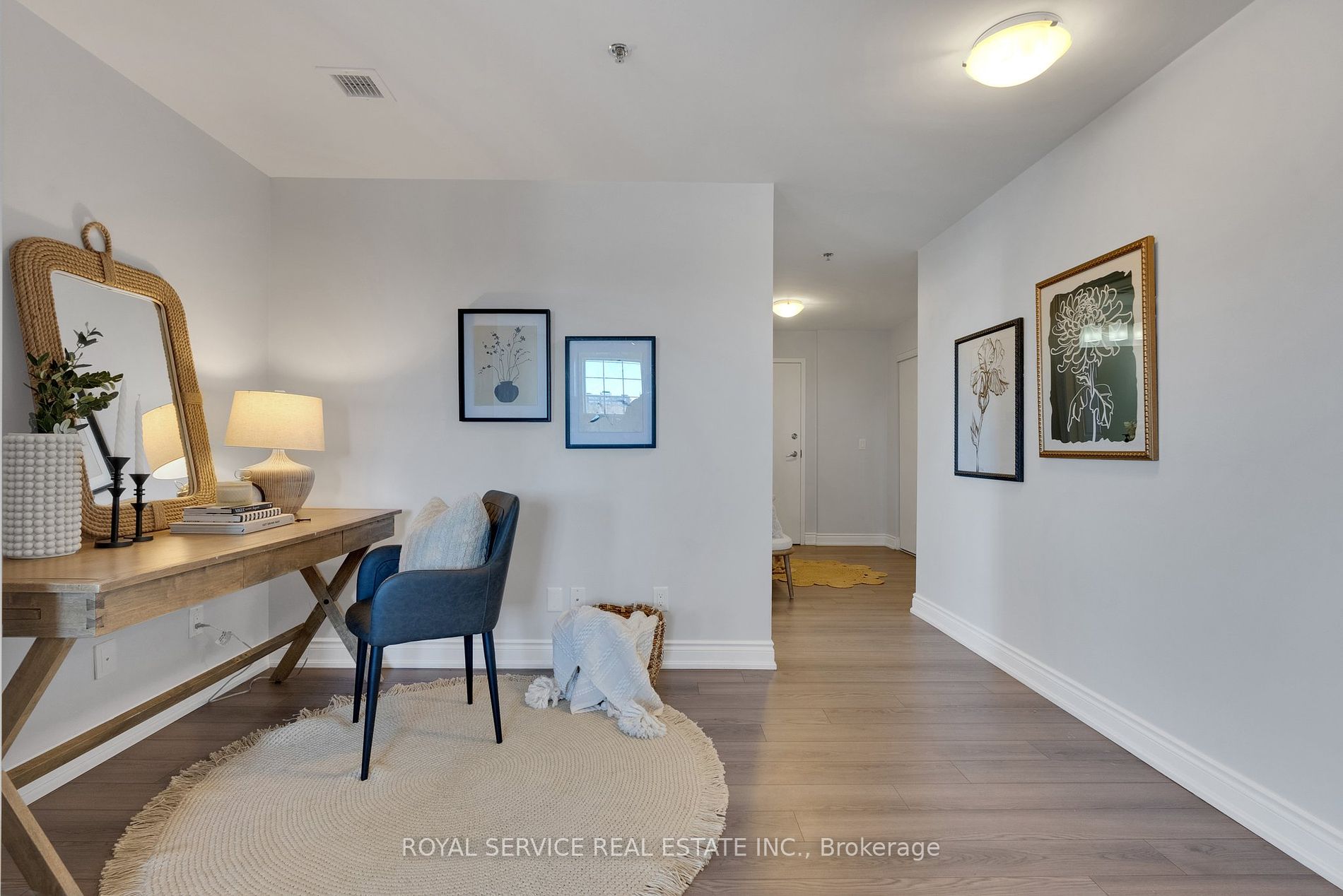 21 Brookhouse Dr 401 Property Photo 6