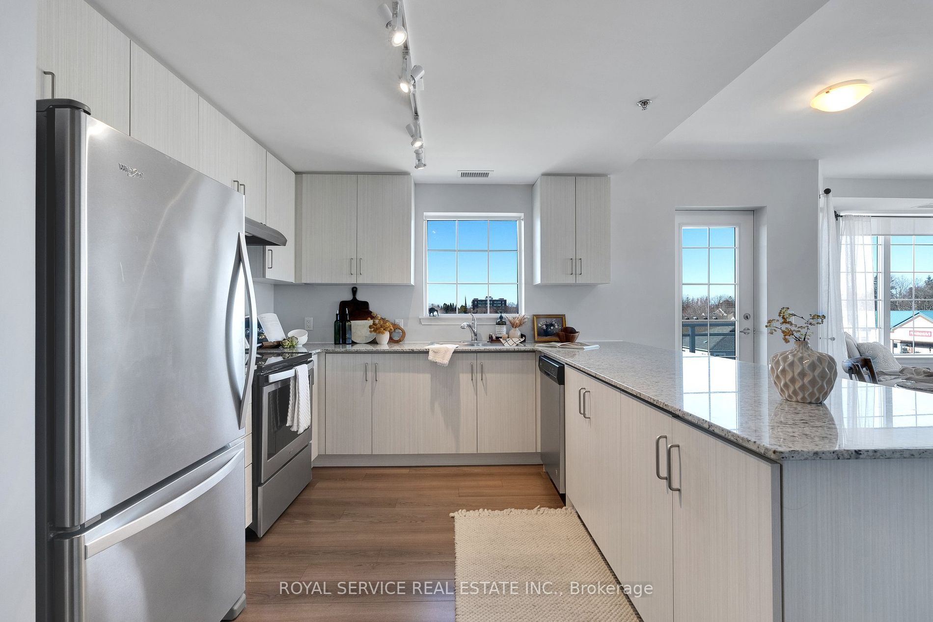 21 Brookhouse Dr 401 Property Photo 10