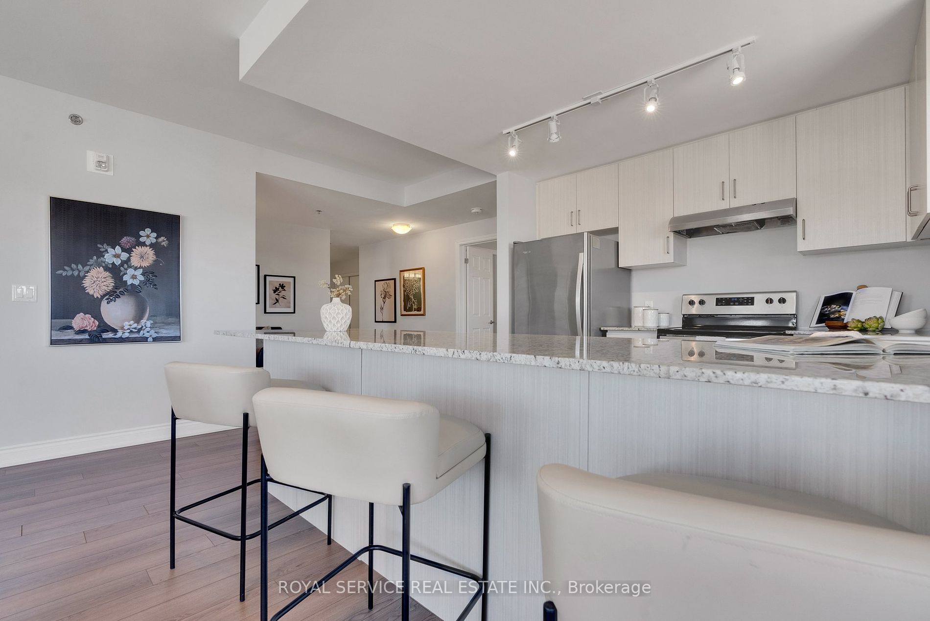 21 Brookhouse Dr 401 Property Photo 12