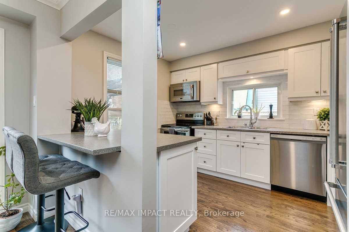 632 Galahad Dr Property Photo 4