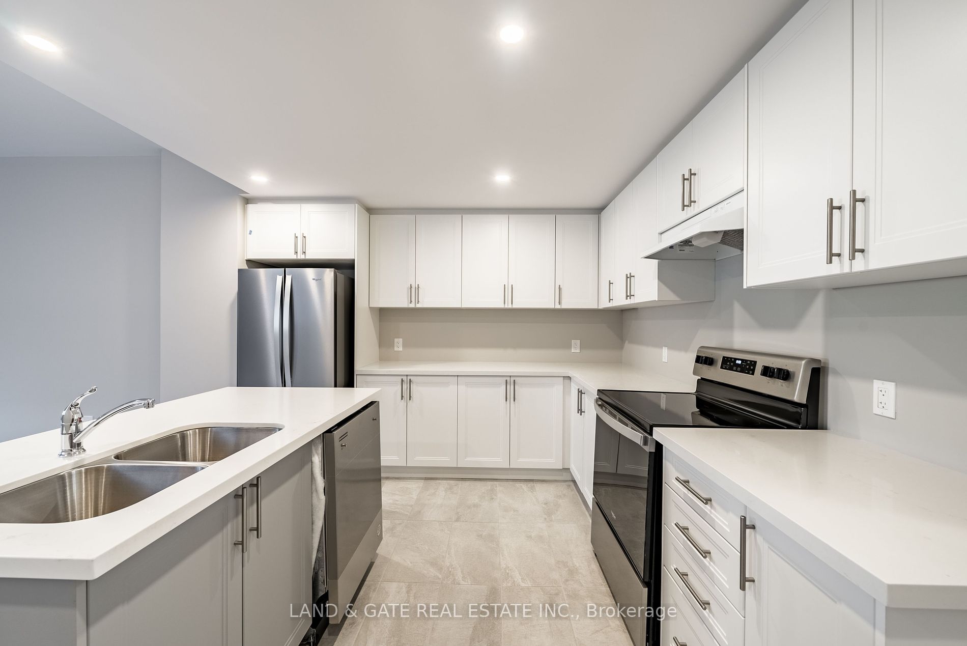 127 Gibbons St Property Photo 25