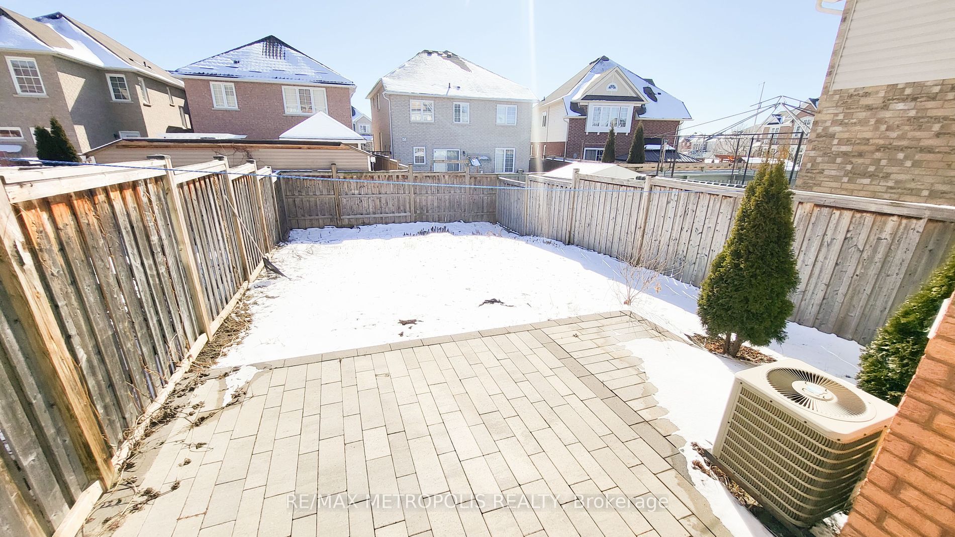 115 Atherton Ave Property Photo 7