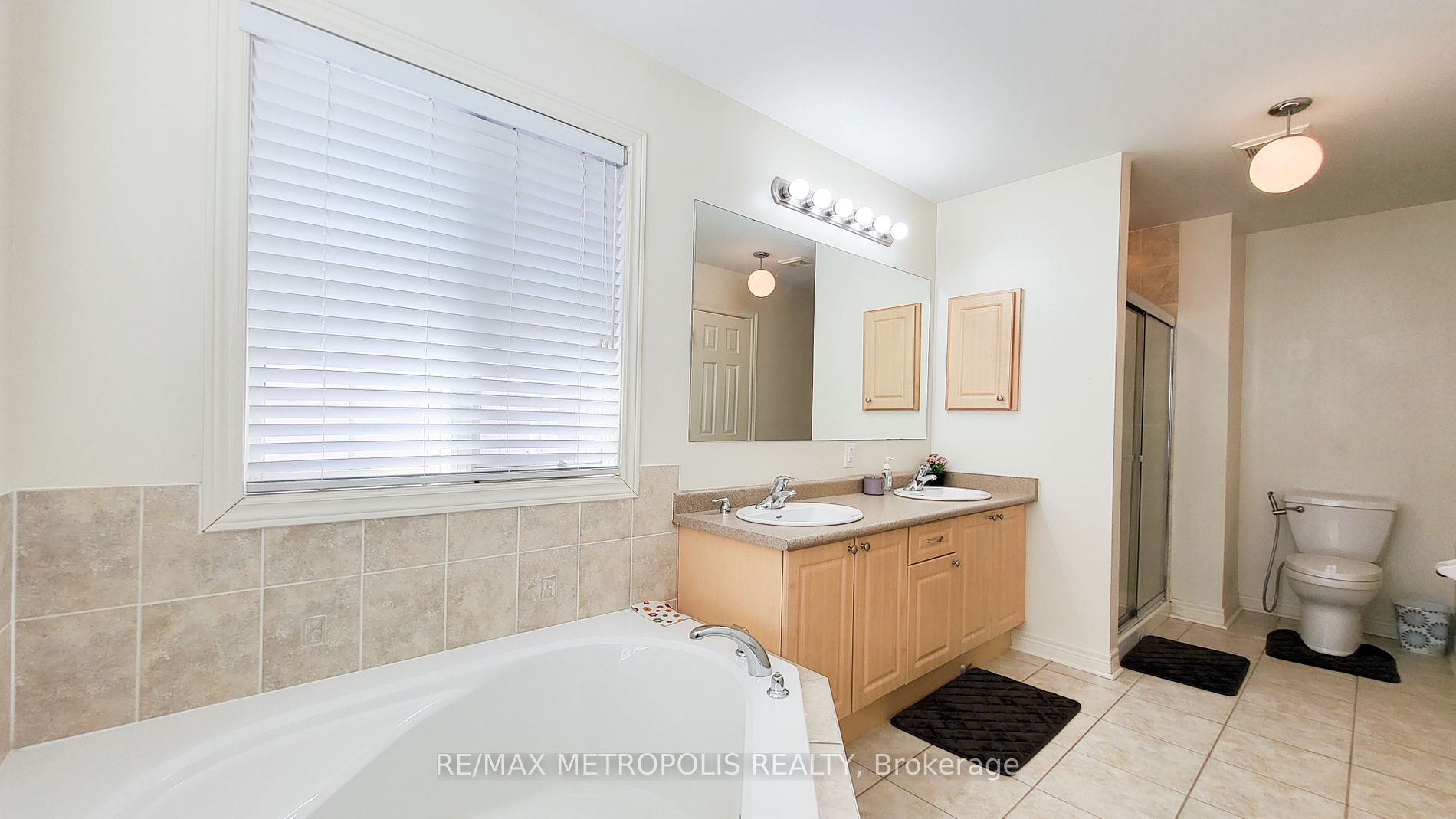 115 Atherton Ave Property Photo 17