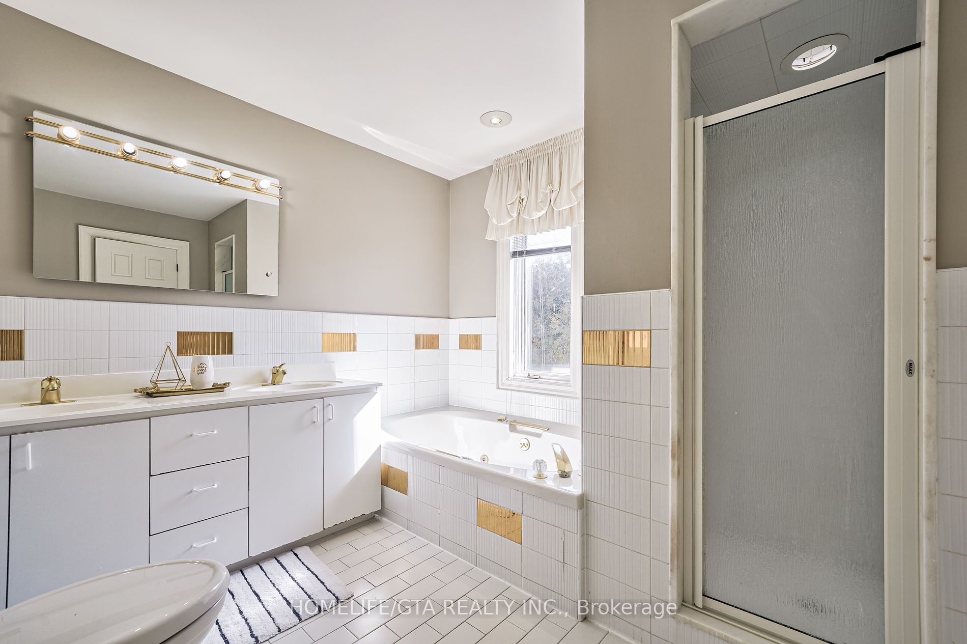 19 Braeburn Blvd Property Photo 20