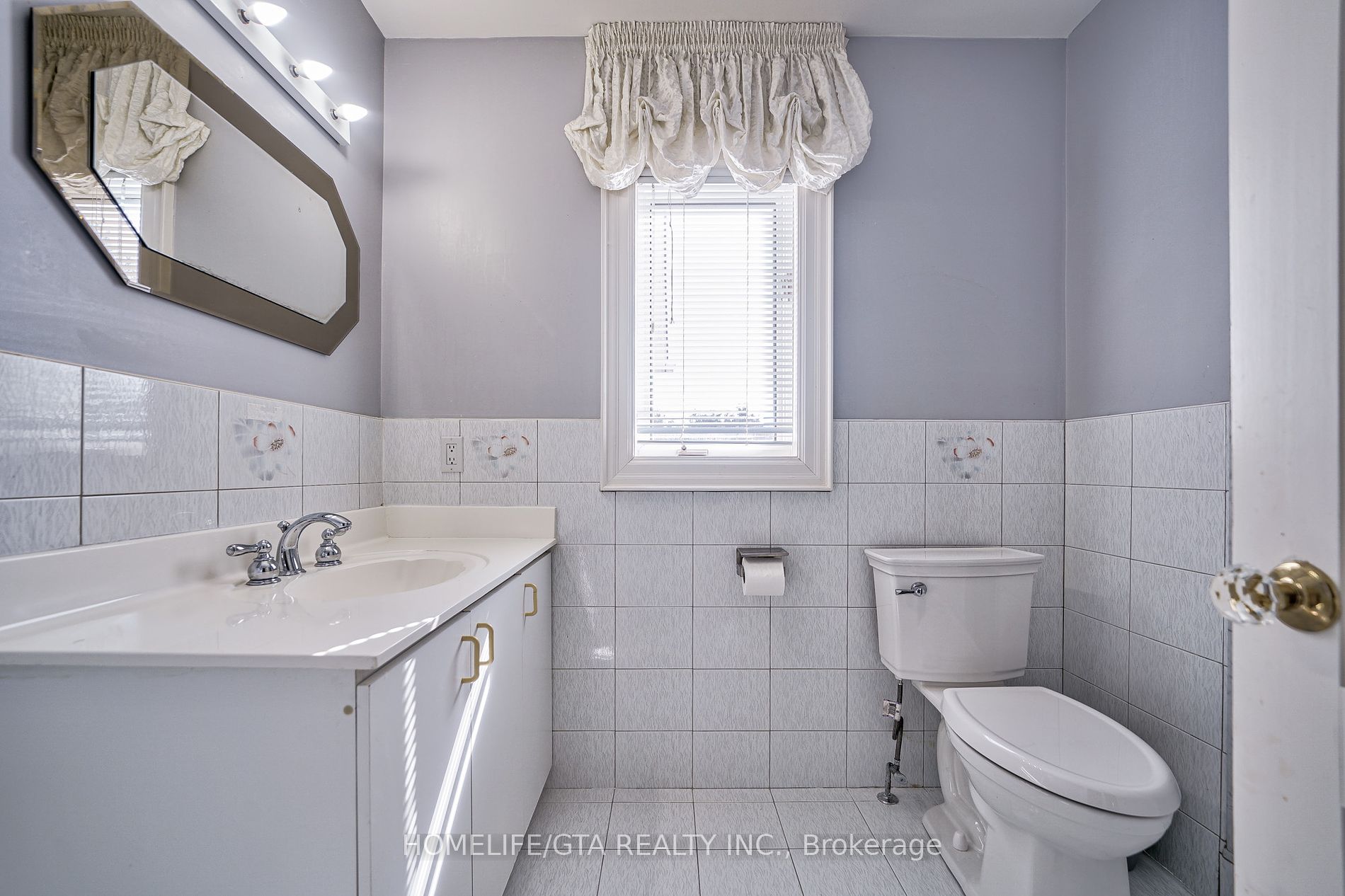 19 Braeburn Blvd Property Photo 22