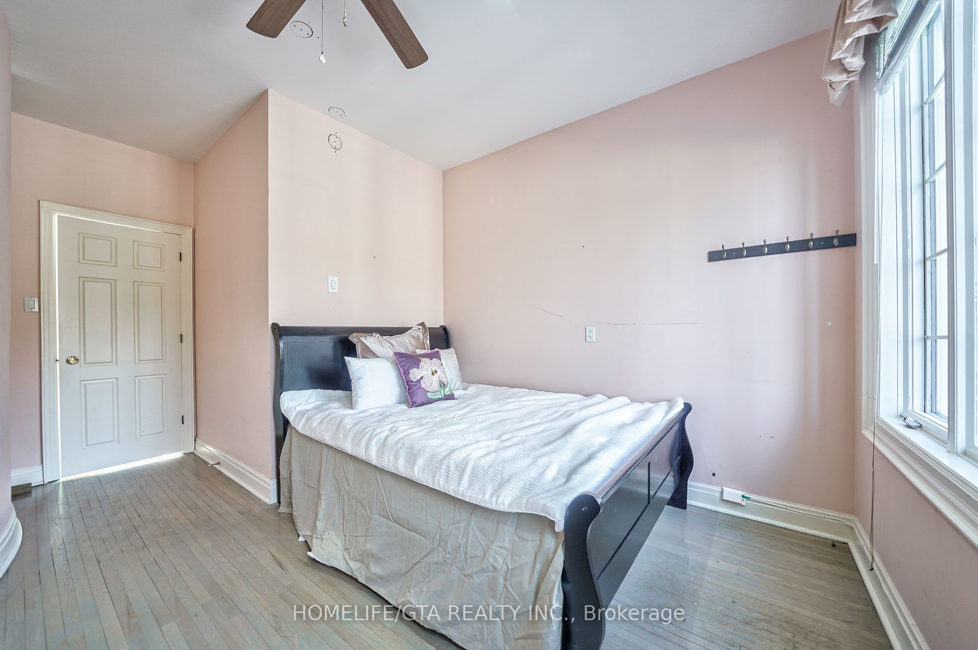 19 Braeburn Blvd Property Photo 30