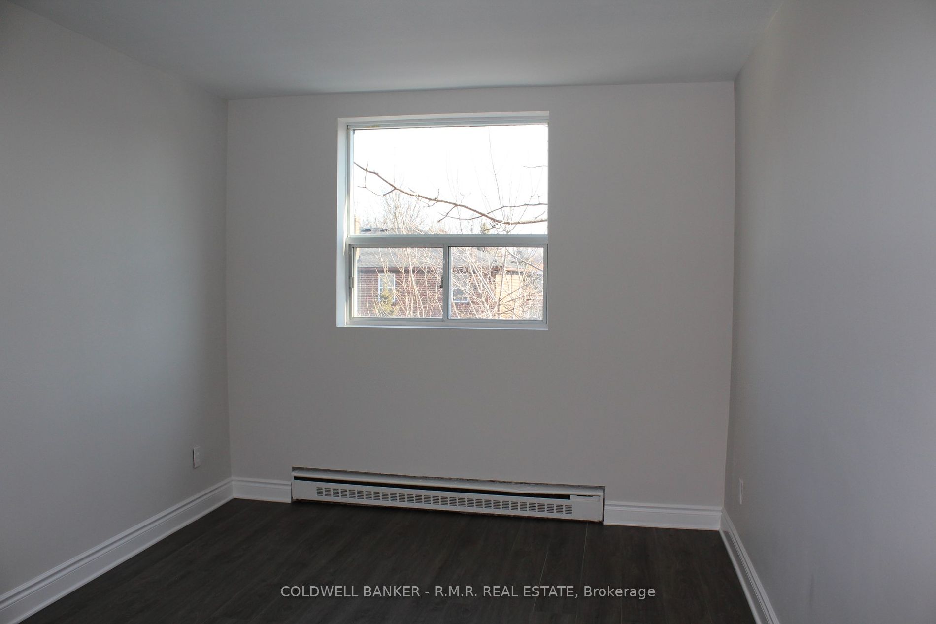 357 Wilson Rd S Property Photo 9