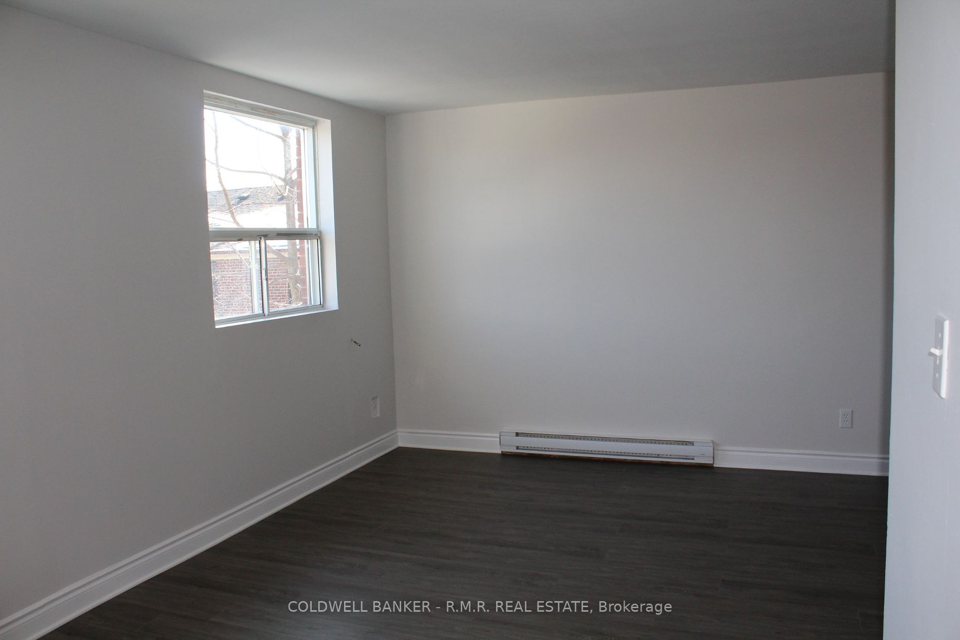 357 Wilson Rd S Property Photo 10