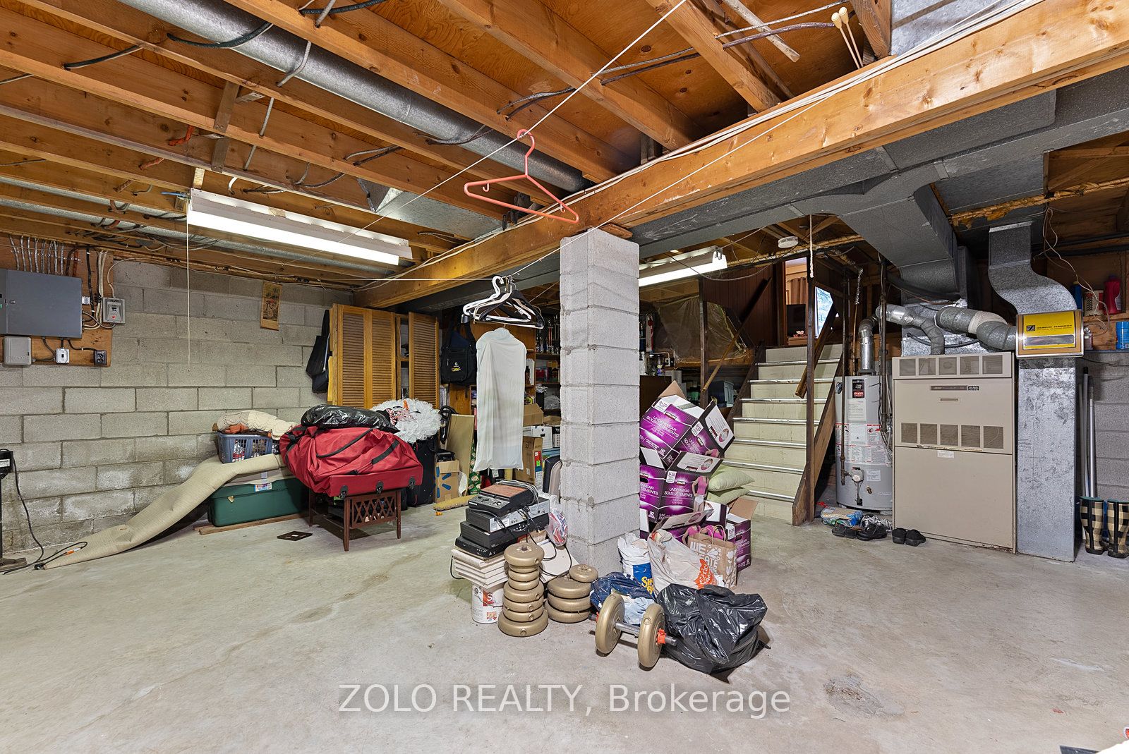656 Sheppard Ave Property Photo 27