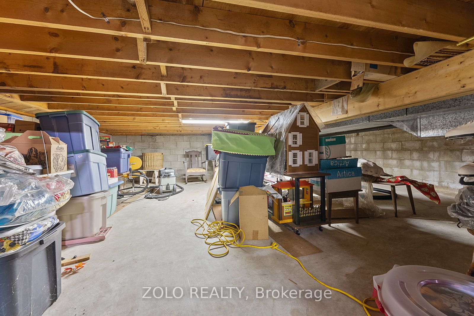 656 Sheppard Ave Property Photo 29