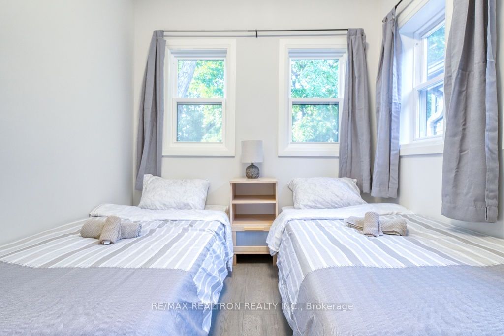 24 Erindale Ave Property Photo 24