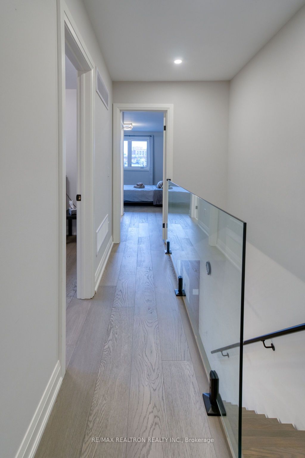 24 Erindale Ave Property Photo 25