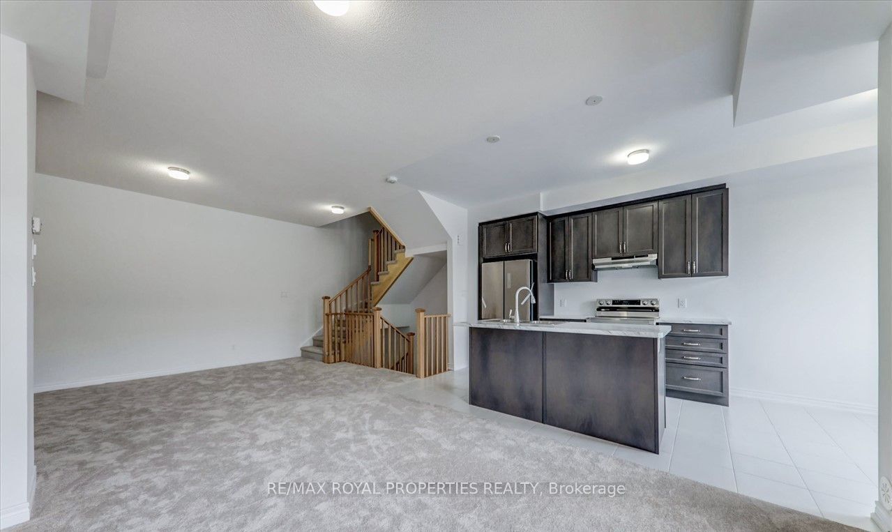 1091 Lockie Dr Property Photo 13