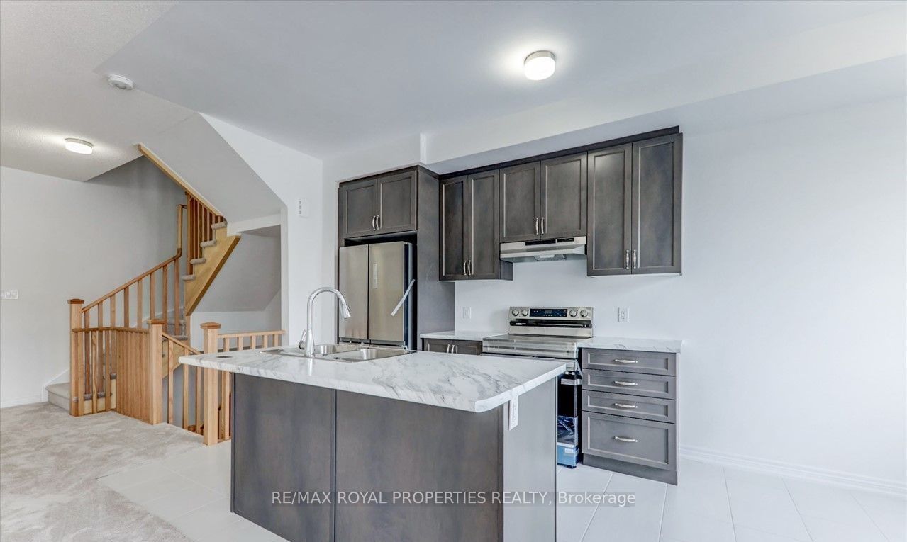 1091 Lockie Dr Property Photo 14