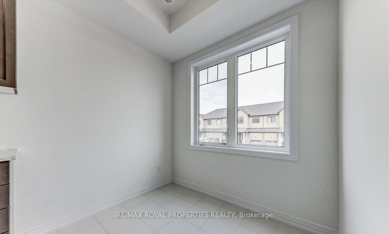1091 Lockie Dr Property Photo 18
