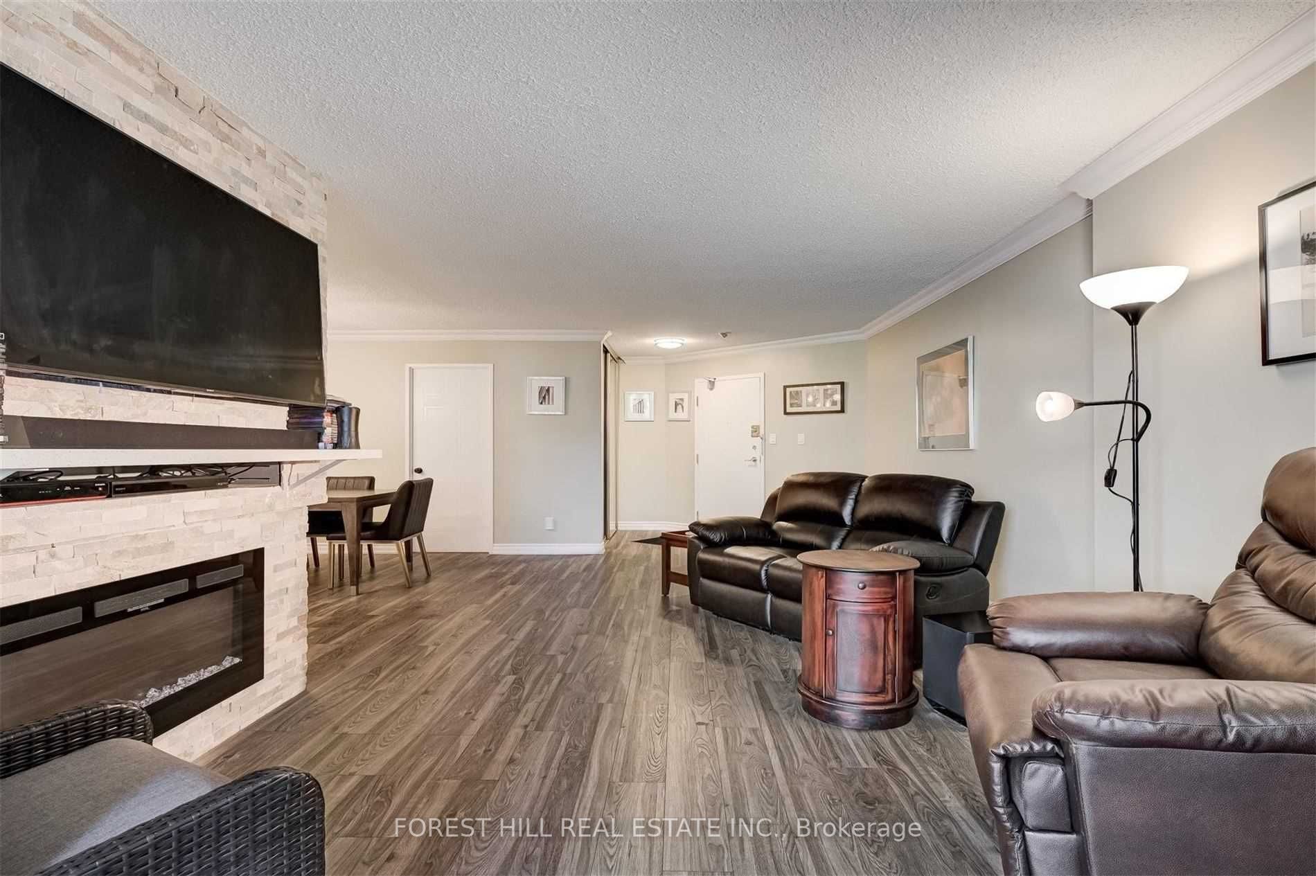 275 Bamburgh Circ 1 Property Photo 7