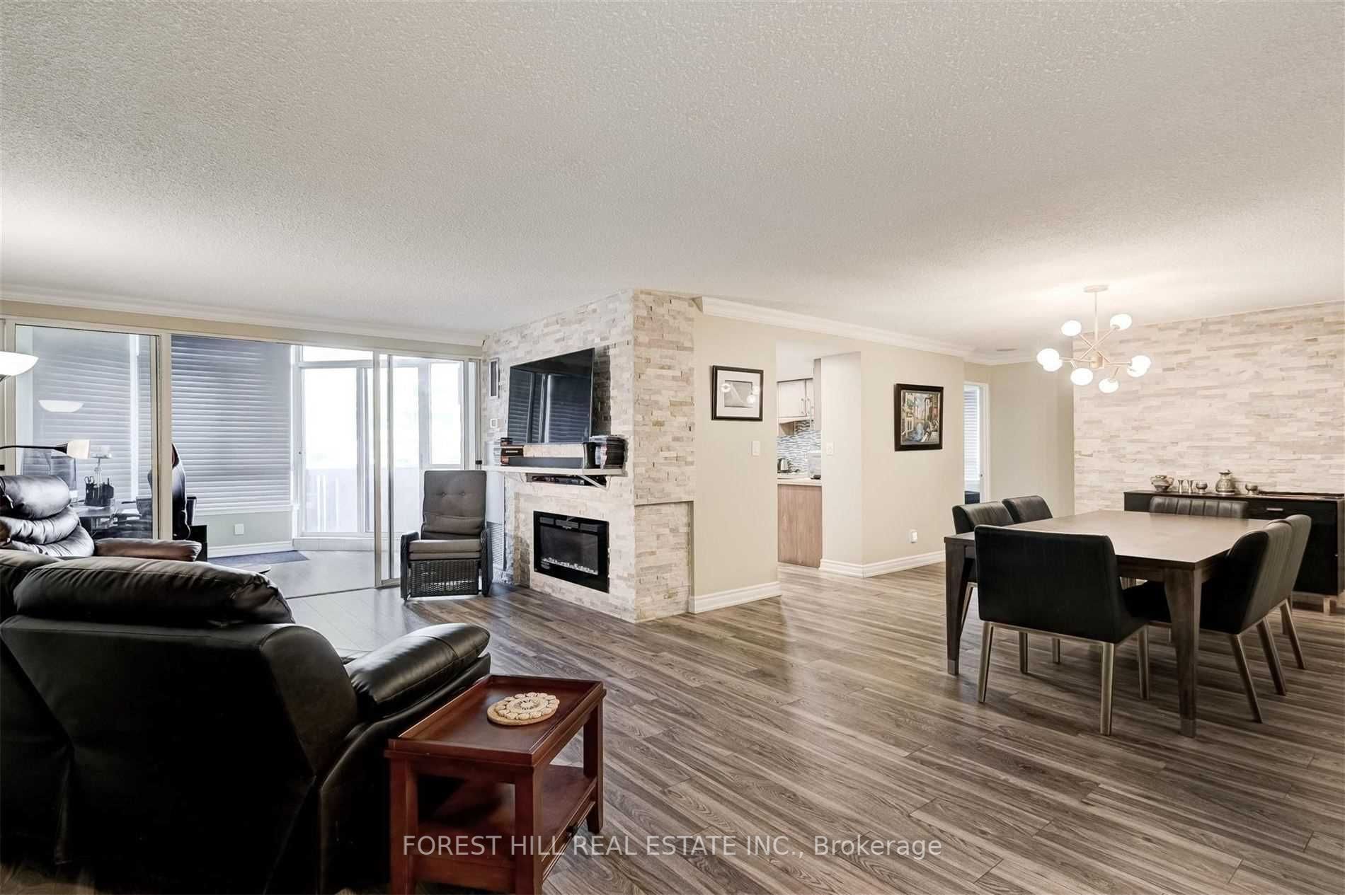 275 Bamburgh Circ 1 Property Photo 9