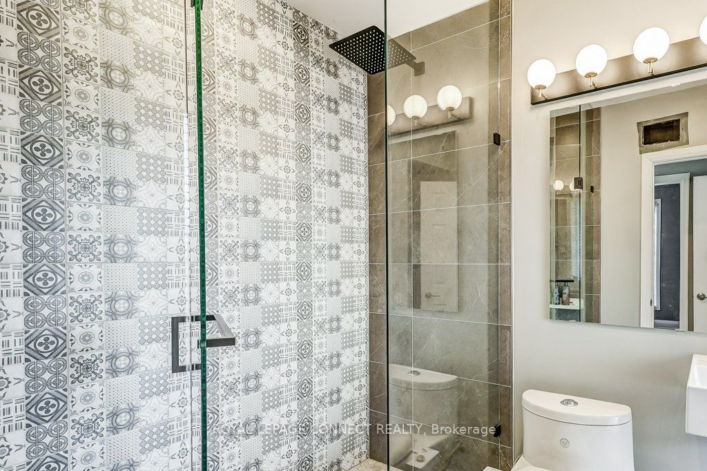 70 Dunstall Cres Property Photo 7