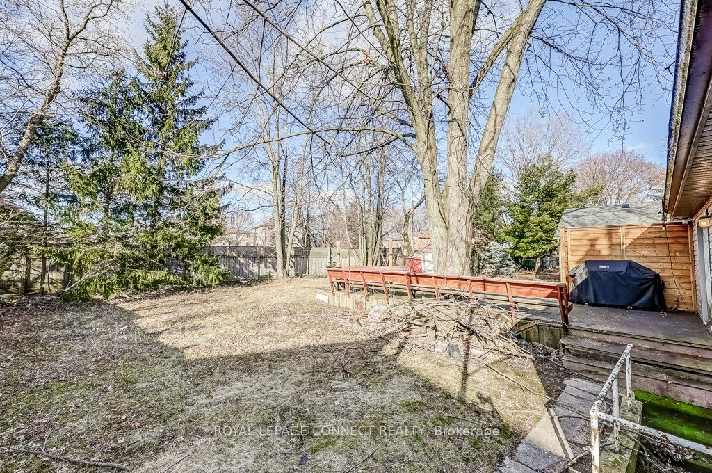 70 Dunstall Cres Property Photo 24