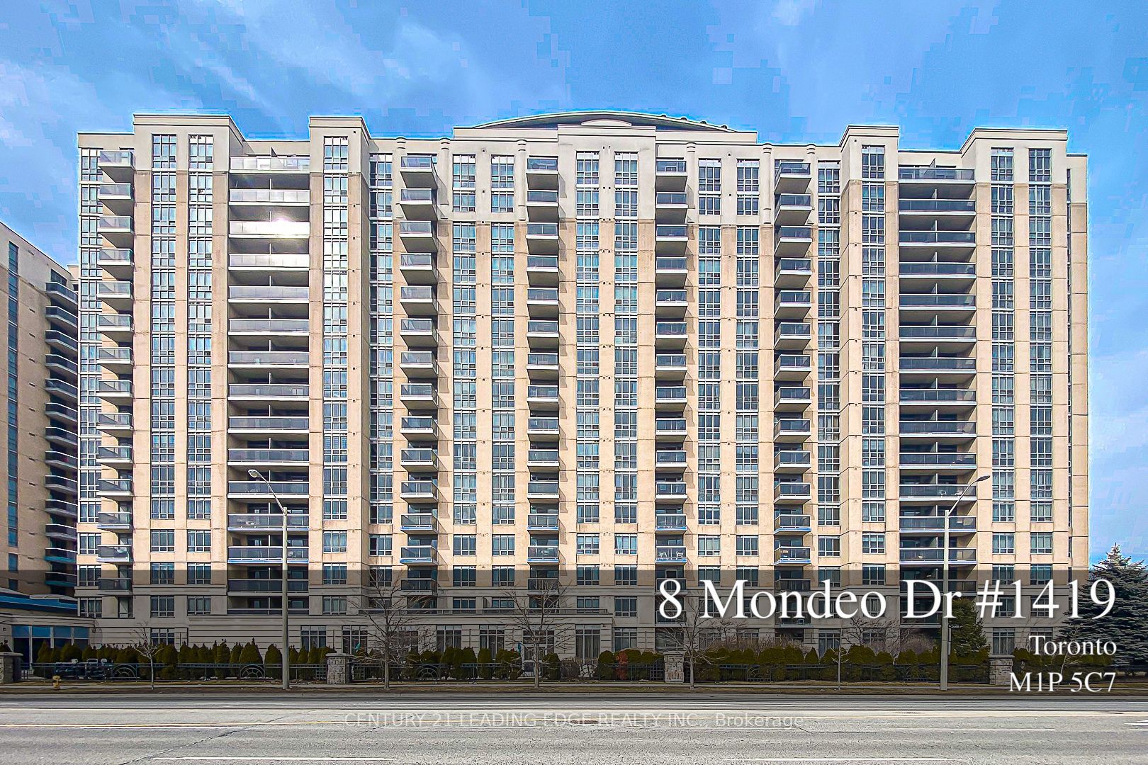 8 Mondeo Dr 19 Property Photo 1