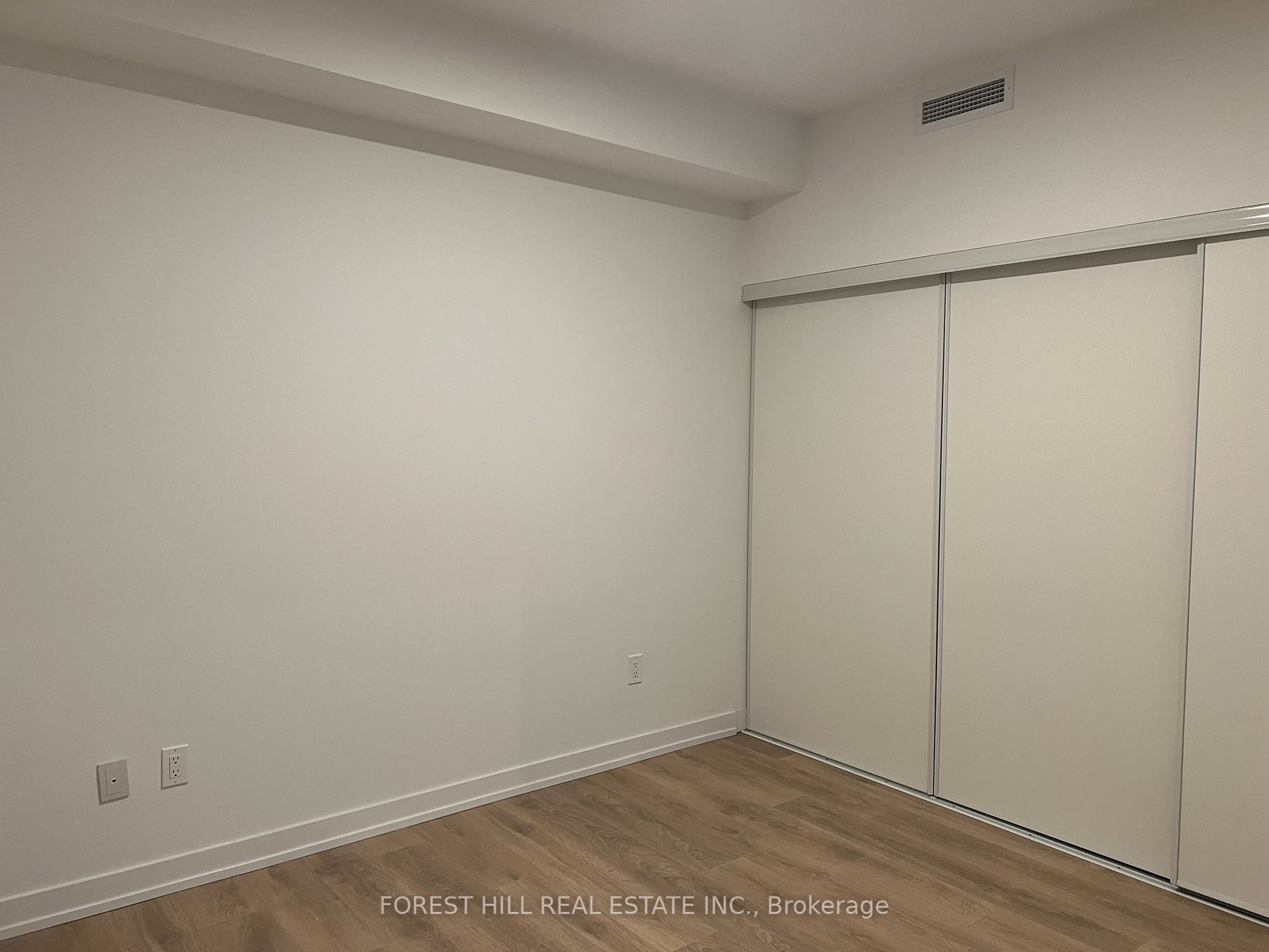 150 Logan Ave 26 Property Photo 12