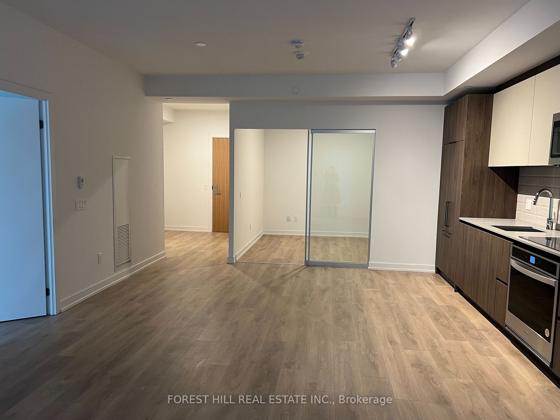 150 Logan Ave 26 Property Photo 14