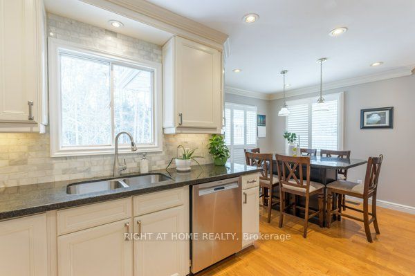 320 Ryerson Cres Property Photo 17