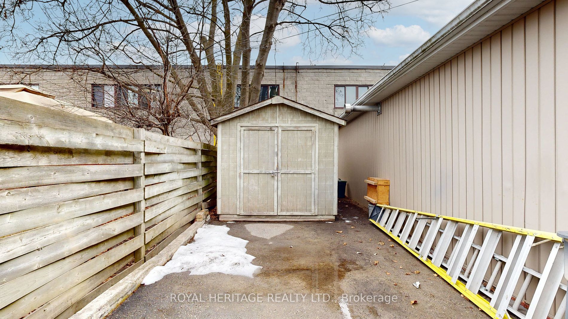 43 Gladstone Ave Property Photo 15