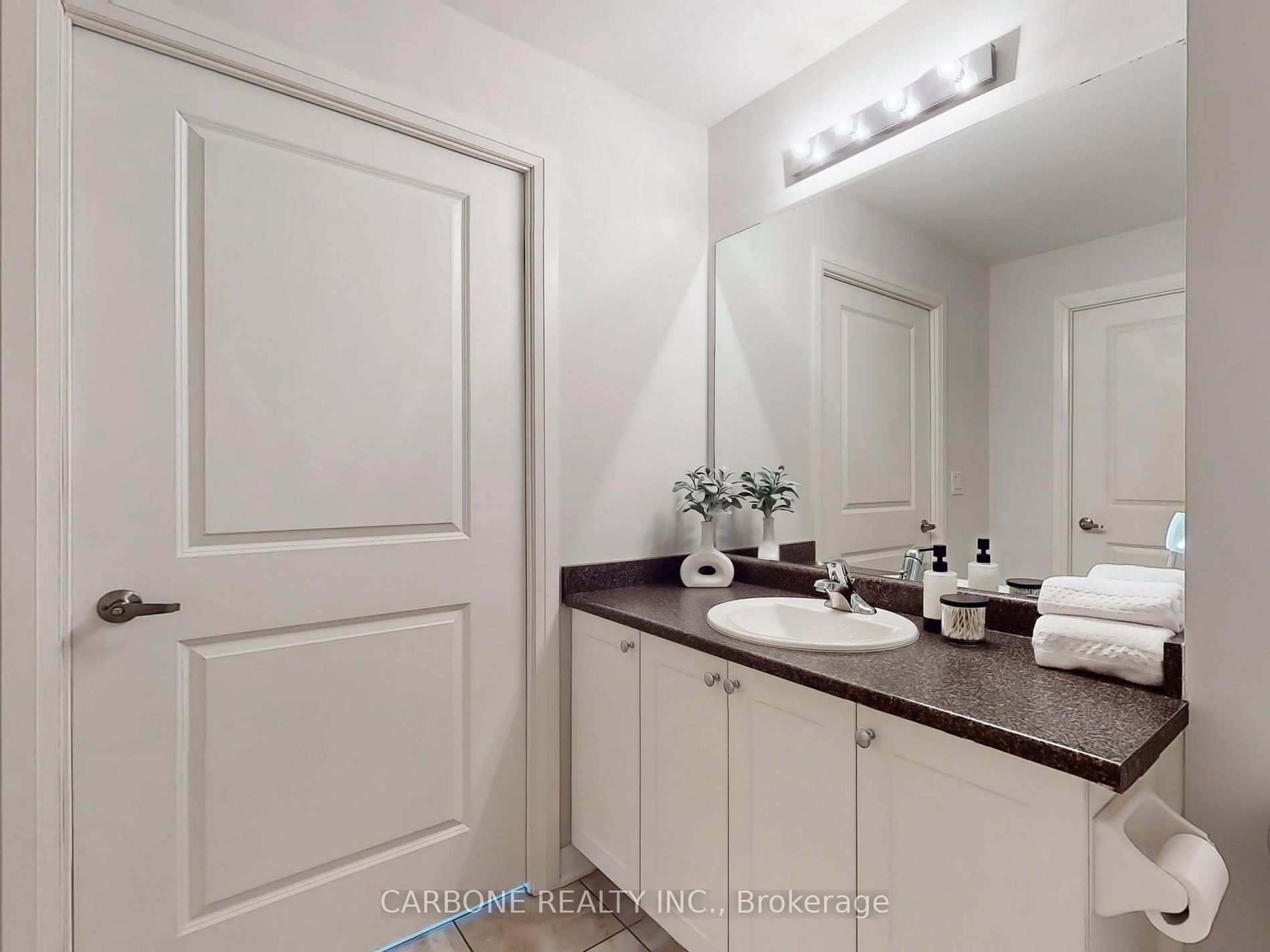 80 Shipway Ave 102 Property Photo 22