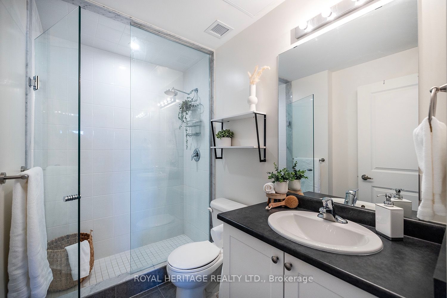 70 Shipway Ave 109 Property Photo 15