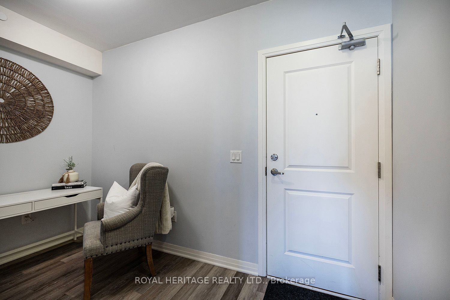 70 Shipway Ave 109 Property Photo 17