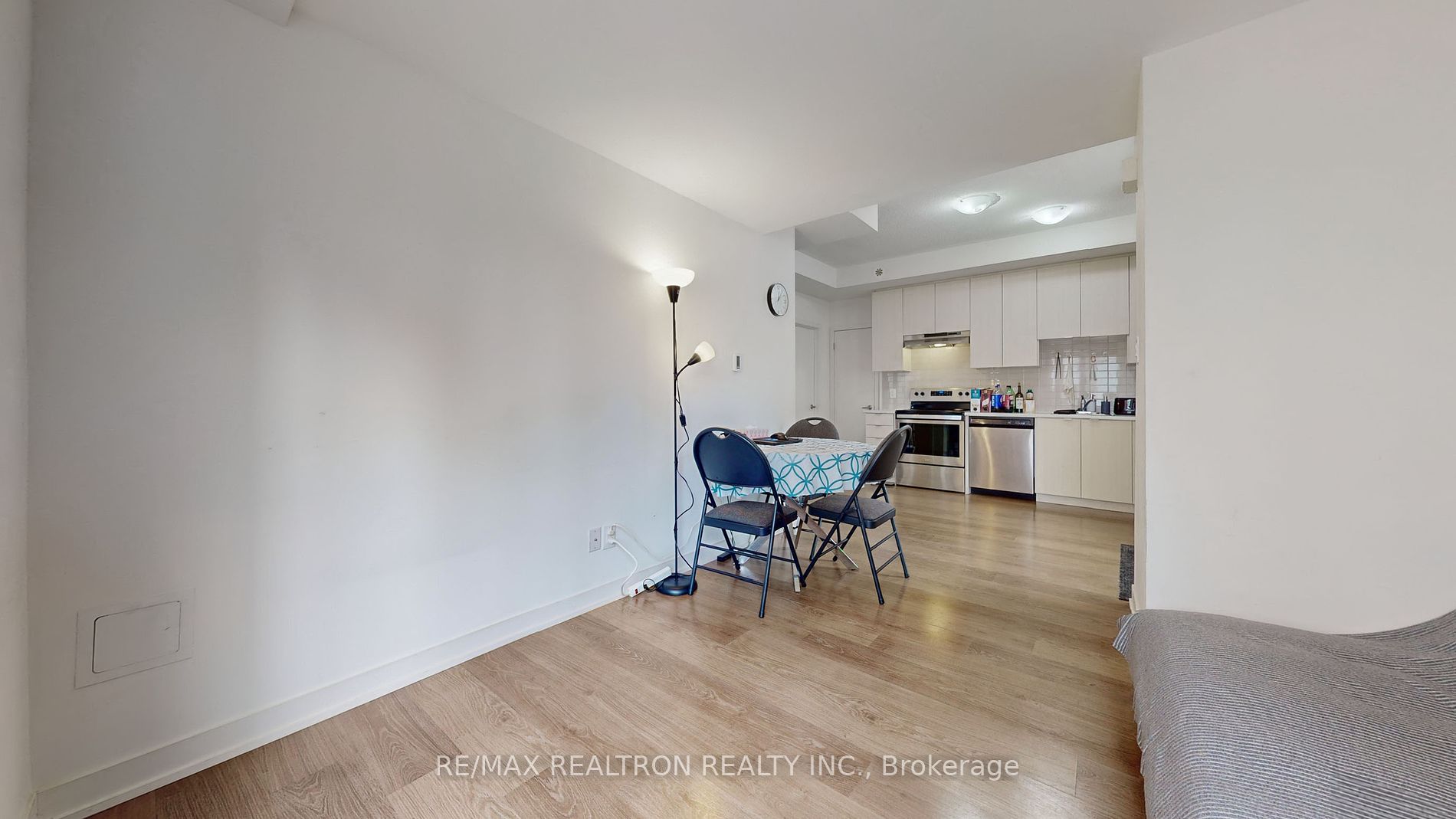 70 Orchid Place Dr 23 Property Photo 12
