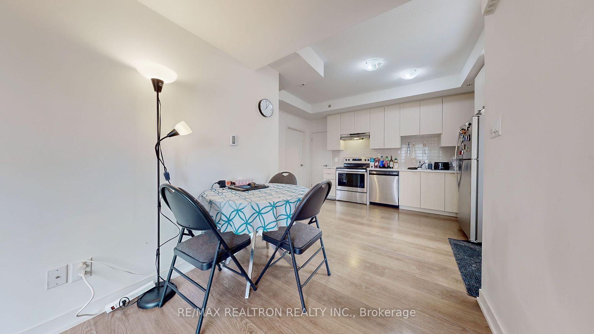 70 Orchid Place Dr 23 Property Photo 13
