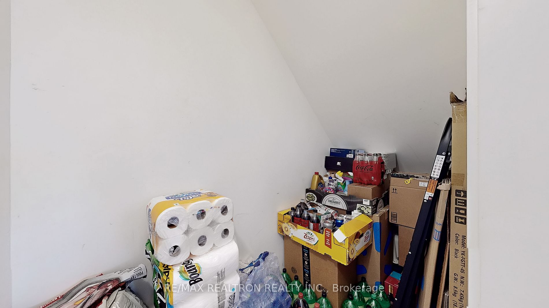 70 Orchid Place Dr 23 Property Photo 24