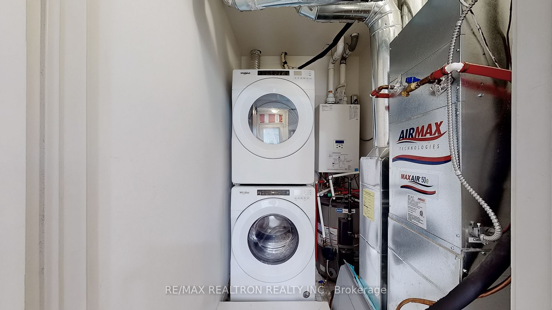 70 Orchid Place Dr 23 Property Photo 25