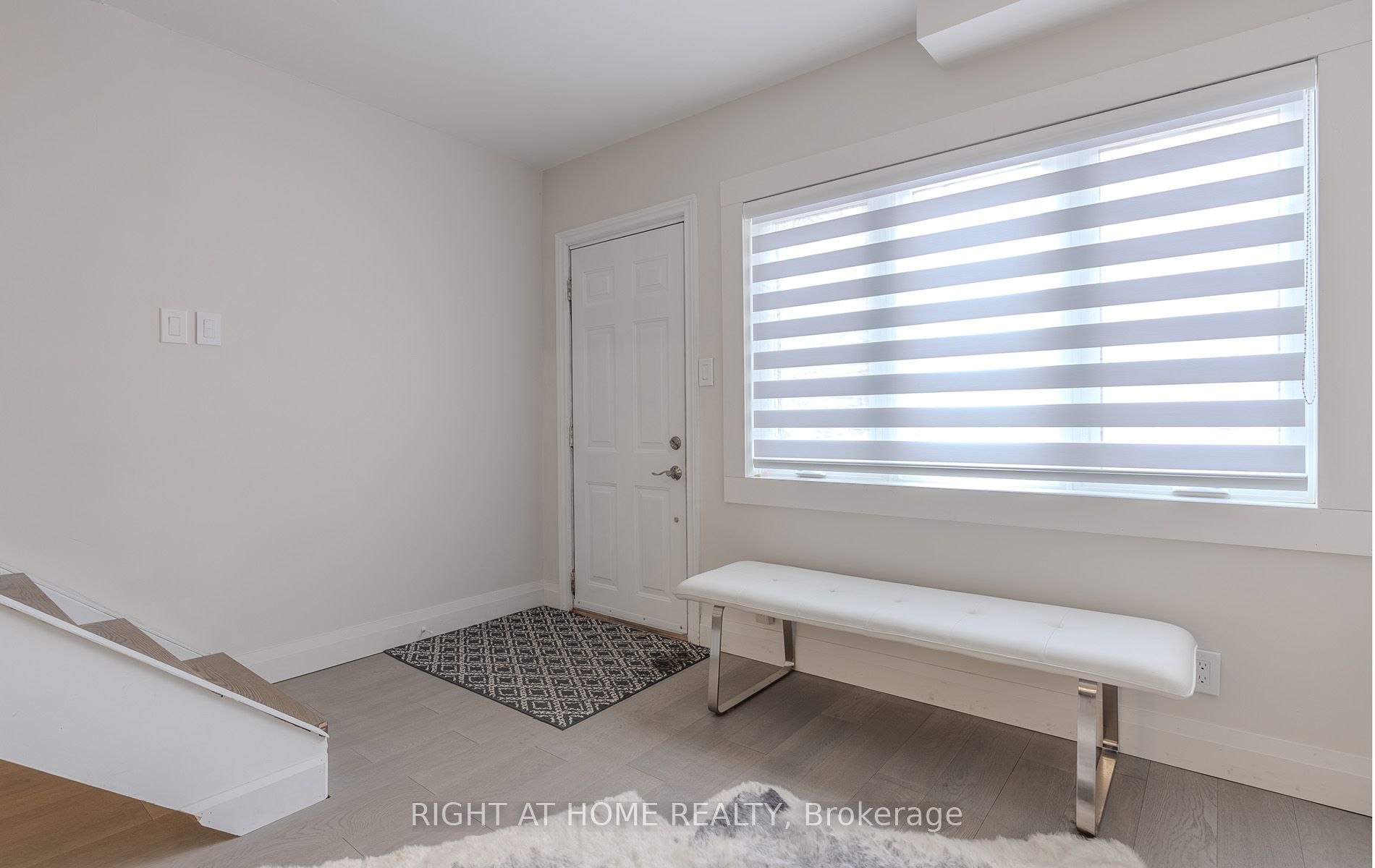 15 Hamstead Ave Property Photo 5