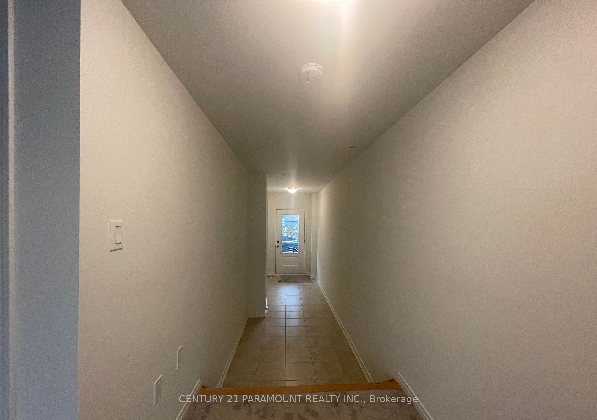 1464 Grand Prairie Path Property Photo 3