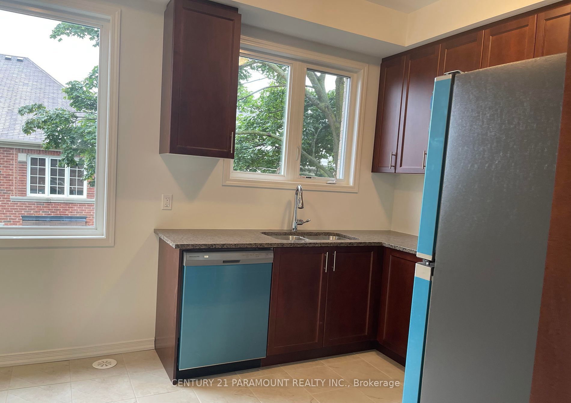 1464 Grand Prairie Path Property Photo 6