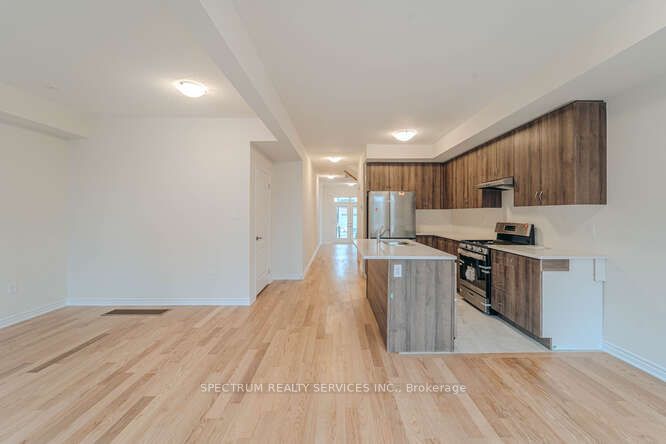 13 Waterfront Cres Property Photo 5