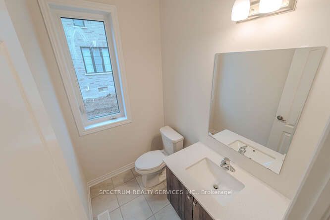 13 Waterfront Cres Property Photo 13