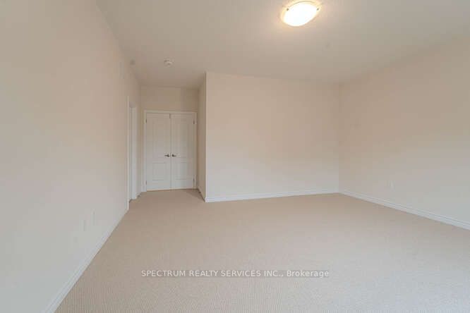13 Waterfront Cres Property Photo 18