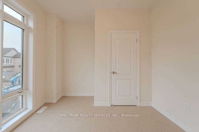 13 Waterfront Cres Property Photo 27