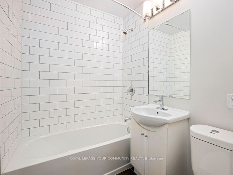 3111 Eglinton Ave E 09 Property Photo 4