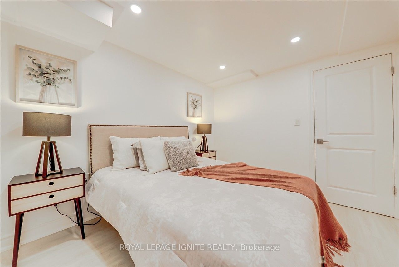 830 Scarborough Golfclub Rd Property Photo 3