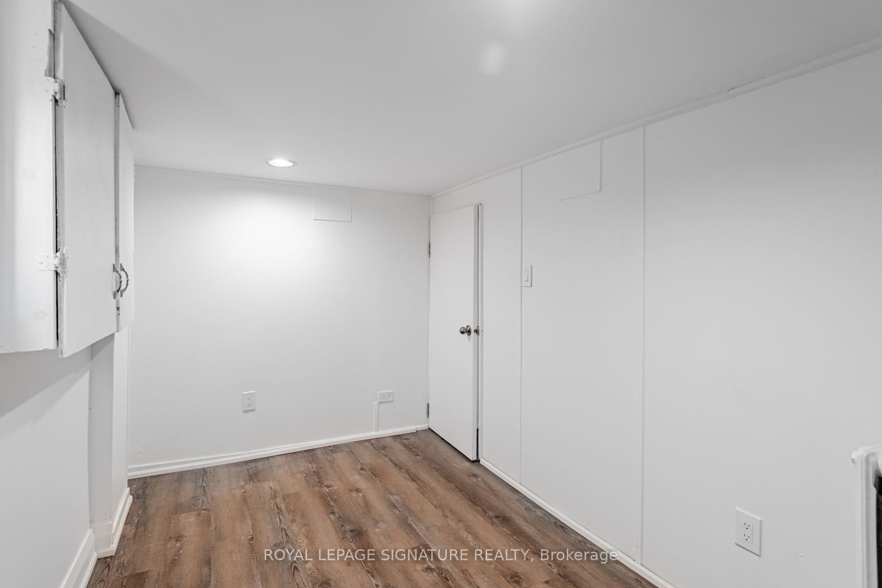 49 Stanhope Ave Property Photo 11