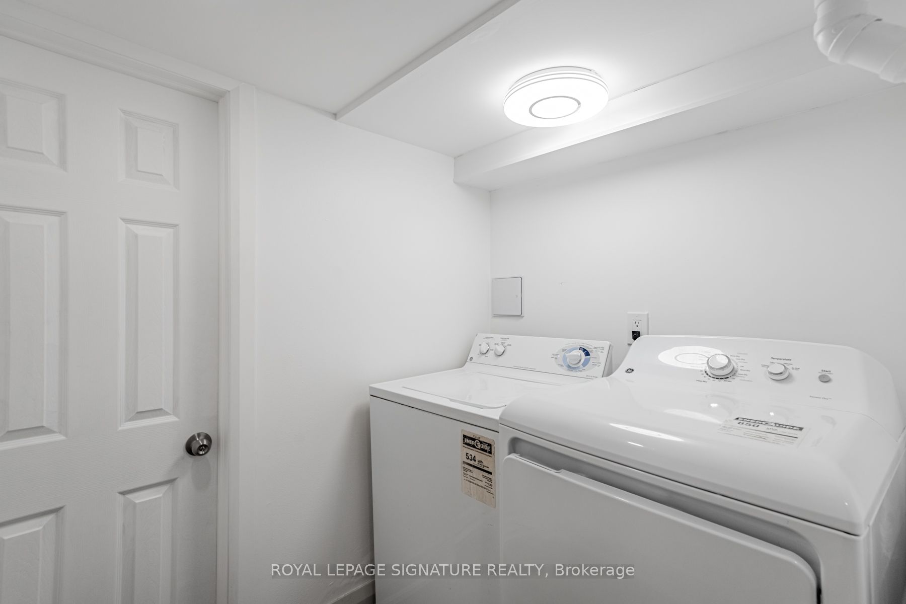 49 Stanhope Ave Property Photo 14
