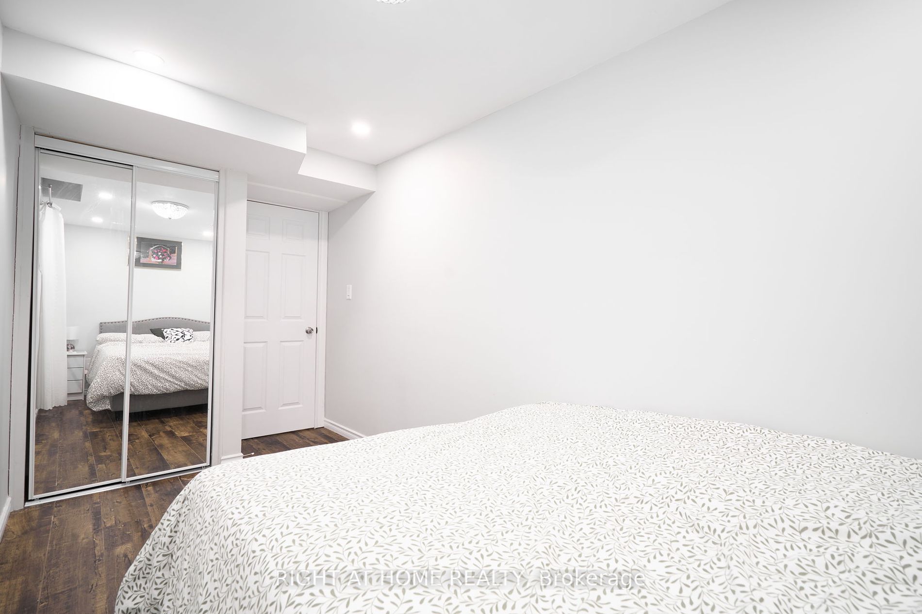 17 Bellotti Cres Property Photo 10